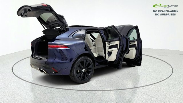 Used 2025 Jaguar F-PACE R-Dynamic S AWD/4WD image 19