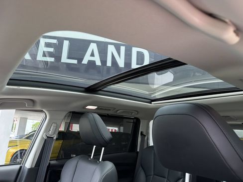 Certified 2026 Subaru Ascent Touring AWD/4WD image 29