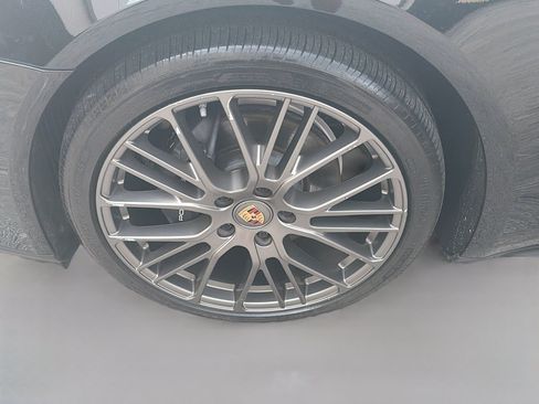 Used 2023 Porsche Panamera Platinum Edition RWD image 34