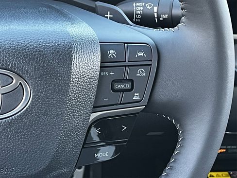 New 2026 Toyota Camry SE image 14