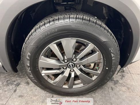 Used 2025 Nissan Pathfinder SV FWD image 20