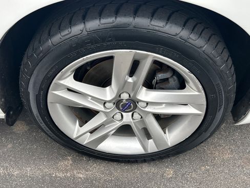 Used 2015 Volvo V60 T5 Premier image 17