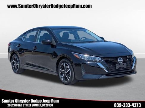 Used 2025 Nissan Sentra SV FWD image 1