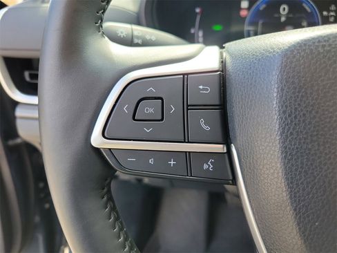 Used 2024 Toyota Grand Highlander XLE image 22