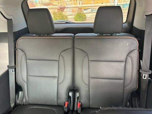 Used 2021 GMC Acadia AT4 w/ Trailering Package AWD/4WD image 17