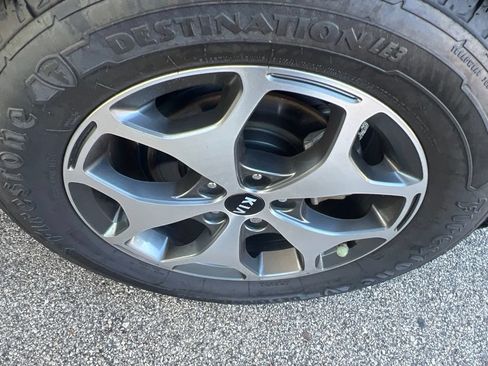 Used 2020 Kia Telluride EX AWD/4WD image 43