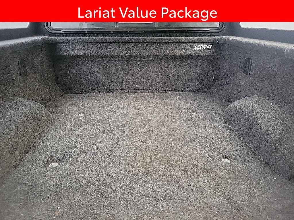 Used 2017 Ford F250 Lariat w/ Lariat Value Package AWD/4WD image 6