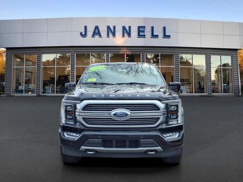 Used 2023 Ford F150 Limited image 2