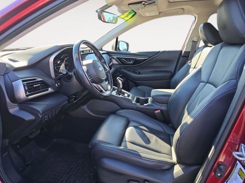 Used 2022 Subaru Outback Limited image 10