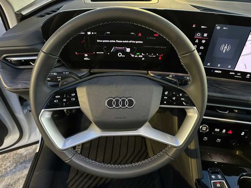 New 2025 Audi Q5 Premium Plus image 23