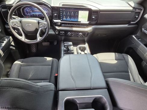 Used 2023 Chevrolet Silverado 1500 RST AWD/4WD image 12