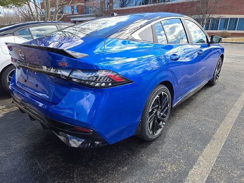 New 2026 Nissan Sentra SR w/ SR All Weather Package FWD image 7