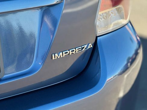 Used 2013 Subaru Impreza 2.0i image 9