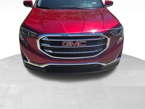 Used 2018 GMC Terrain SLT AWD/4WD image 1