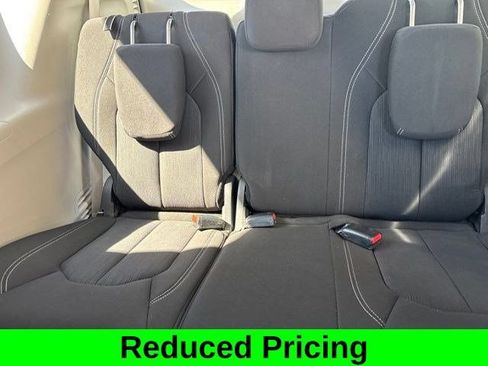 Used 2024 Chrysler Voyager LX FWD image 31