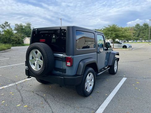 Used 2015 Jeep Wrangler Sport w/ Quick Order Package 24S AWD/4WD image 6