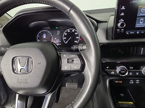 Used 2024 Honda CR-V EX-L image 28