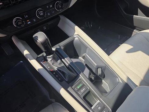 Used 2024 Honda Accord LX image 12