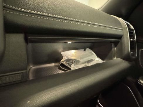 Used 2022 RAM 1500 Laramie image 31