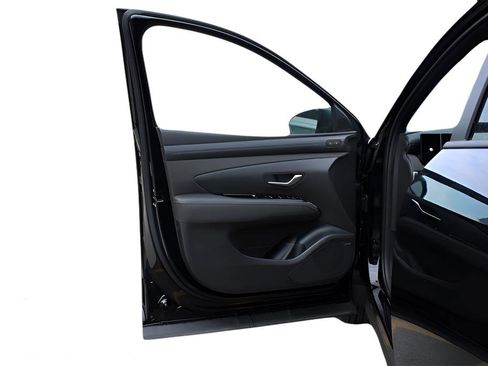 New 2025 Hyundai Santa Cruz Limited image 9