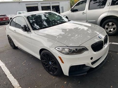 Used 2016 BMW M235i Coupe RWD image 1