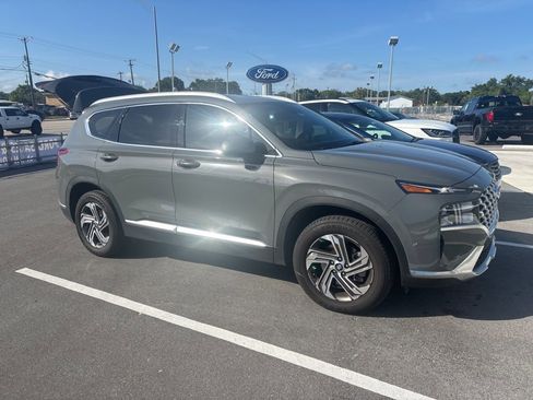 Used 2022 Hyundai Santa Fe SEL FWD image 3