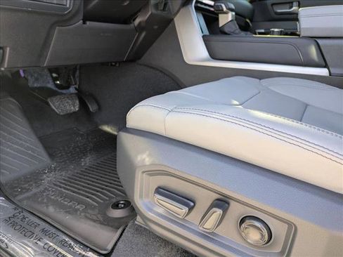 New 2026 Toyota Tundra Limited AWD/4WD image 4