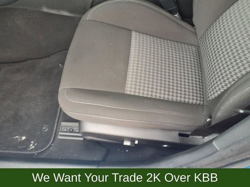 Used 2023 Dodge Charger R/T w/ Blacktop Package image 11