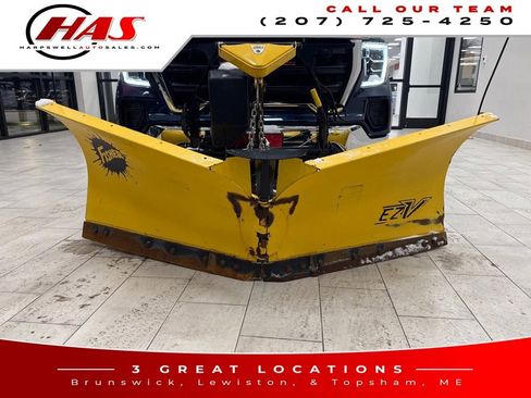 Used 2020 GMC Sierra 1500 4x4 Regular Cab w/ Snow Plow Prep Package image 9