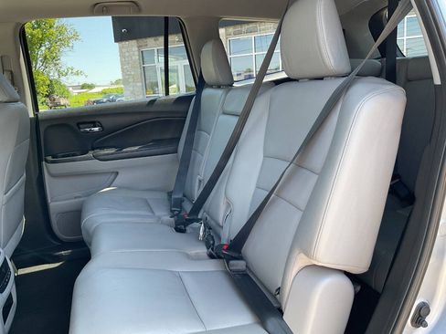 Used 2017 Honda Pilot EX-L image 30