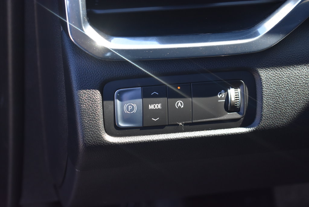 Used 2026 GMC Acadia Elevation FWD image 23