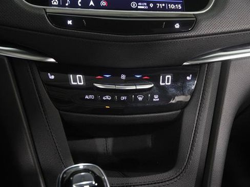 Used 2024 Cadillac XT5 Premium Luxury AWD/4WD image 16