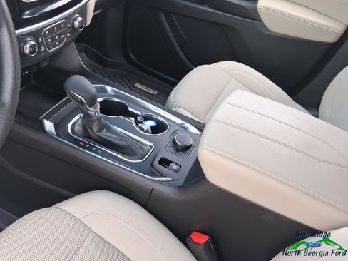 Used 2023 Chevrolet Traverse LS w/ Safety Package image 24