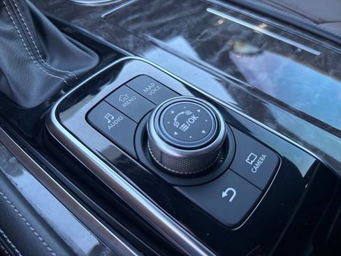 Used 2021 Nissan Armada Platinum AWD/4WD image 31