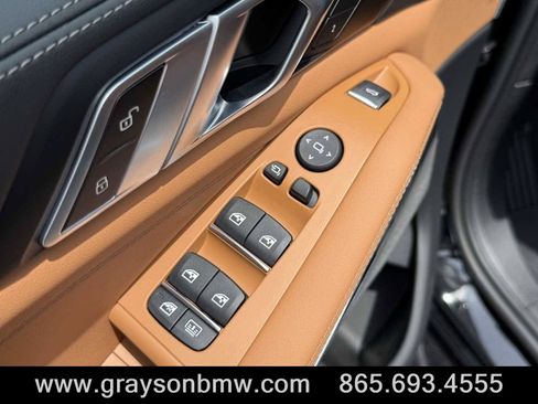 Used 2026 BMW X7 xDrive40i w/ Executive Package image 14