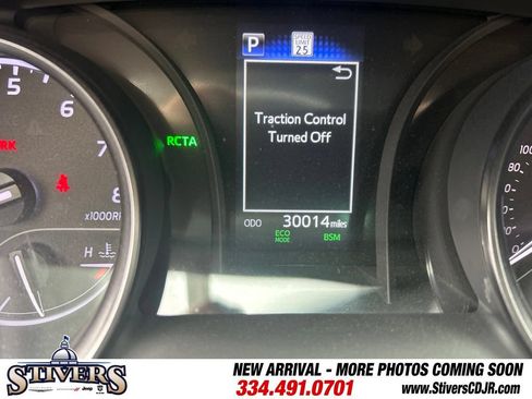 Used 2024 Toyota Camry SE w/ Cold Weather Package FWD image 10