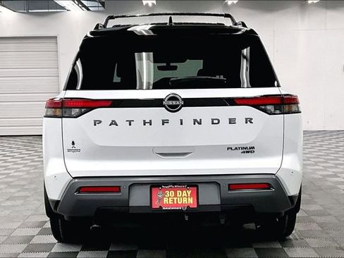 New 2026 Nissan Pathfinder Platinum image 5