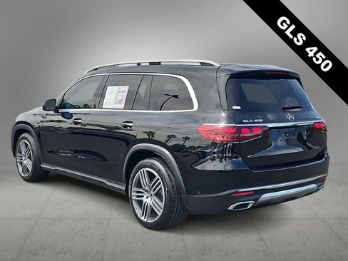 Used 2024 Mercedes-Benz GLS 450 4MATIC image 6