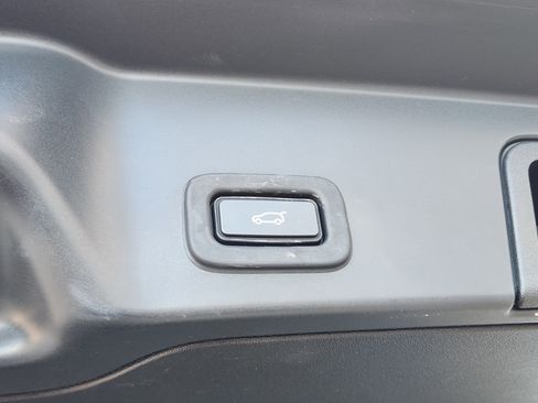 Certified 2021 Land Rover Range Rover Evoque S image 36