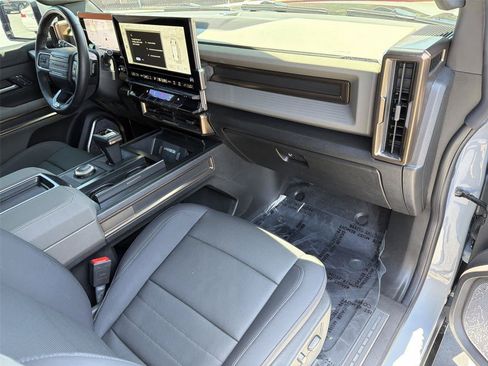 Used 2025 GMC Hummer EV 2X AWD/4WD image 13