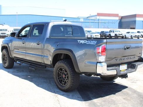 Used 2023 Toyota Tacoma TRD Off-Road AWD/4WD image 6