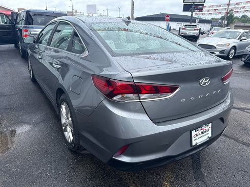 Used 2018 Hyundai Sonata SEL w/ Tech Package 02 FWD image 4