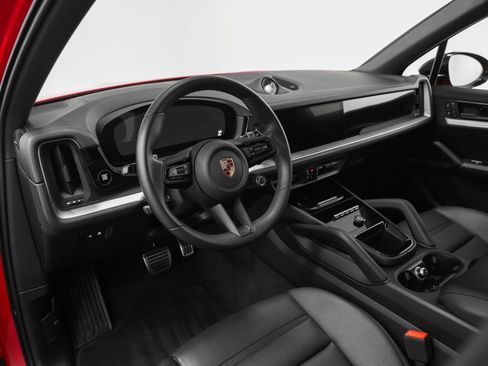 Certified 2025 Porsche Cayenne E-Hybrid image 51