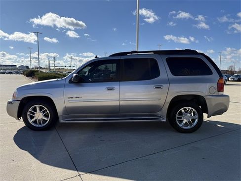 Used 2006 GMC Envoy XL Denali image 4