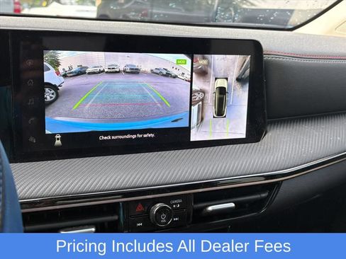 Used 2025 Nissan Kicks SR w/ SR Premium Package AWD/4WD image 8