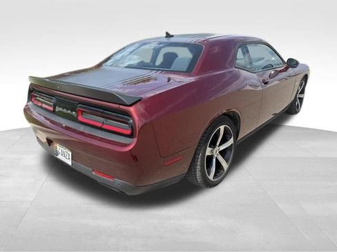 Used 2017 Dodge Challenger R/T RWD image 3