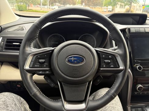 Used 2019 Subaru Ascent Touring w/ Popular Package #2 AWD/4WD image 9