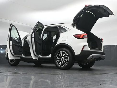 Certified 2024 Ford Escape Base w/ PHEV Premium Package image 54