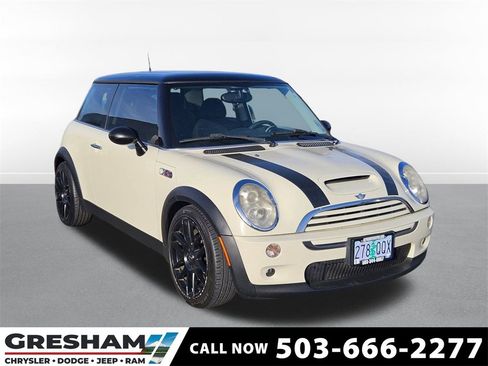 Used 2006 MINI Cooper S image 1