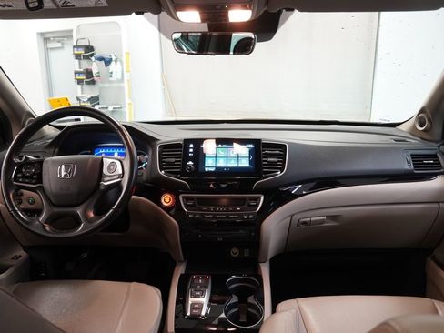 Used 2022 Honda Pilot Touring image 21